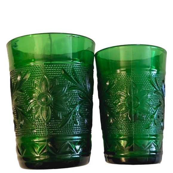 1930s Depression Anchor Hocking Forest Green, Juice Cup, Milk Cup, and Plate - Picture 3 of 6